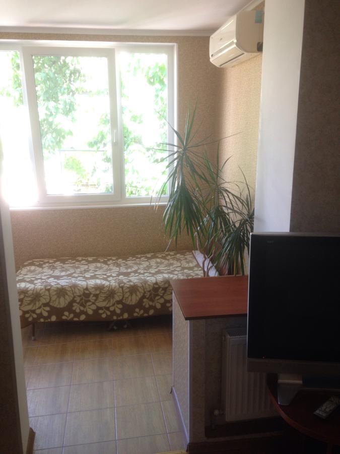 Kvartira U Samogo Moria! Odessa Esterno foto